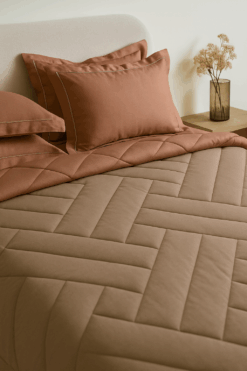 Channel Stitch Bedding Set (Bedsheet, Pillow Covers & a Comforter)