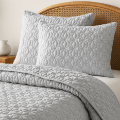 Textured Cotton Bedding Set (Bedspread & Quilted Pillow Covers)