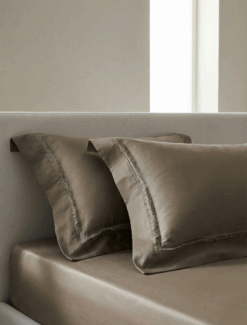 Minimalist Luxe Bedding Set (Bedsheet & Pillow Covers)